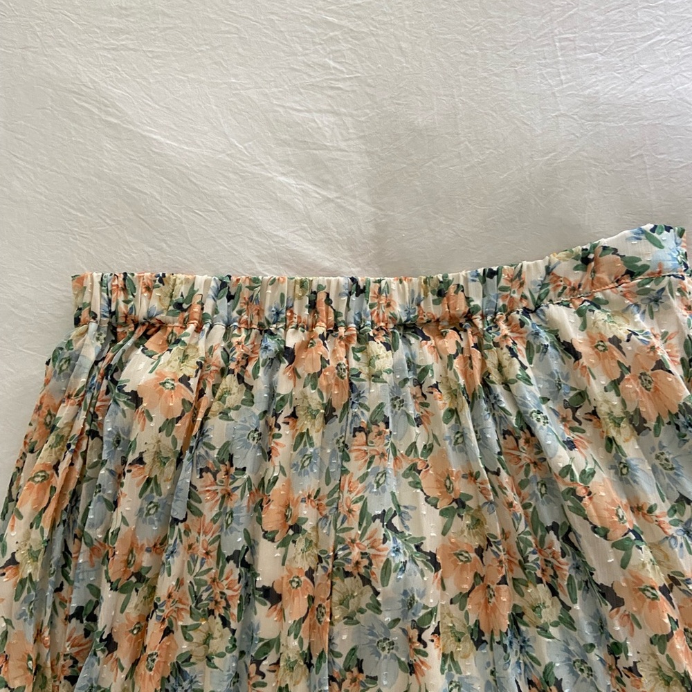 Floral Pleated Midi Skirt